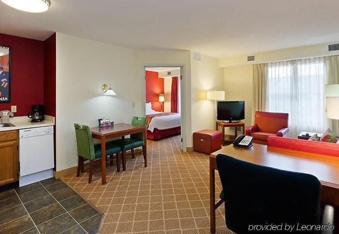 Airport Hotel
