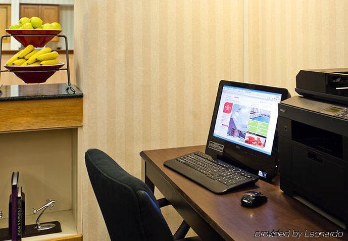 Airport Hotel